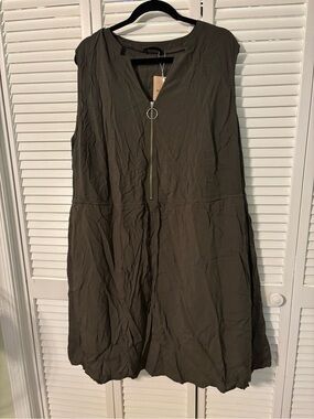 Bloomchic dress